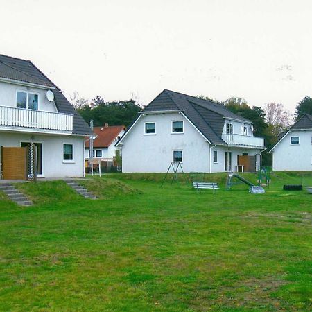 Ferienwohnungen Familie Piel Lutow 外观 照片