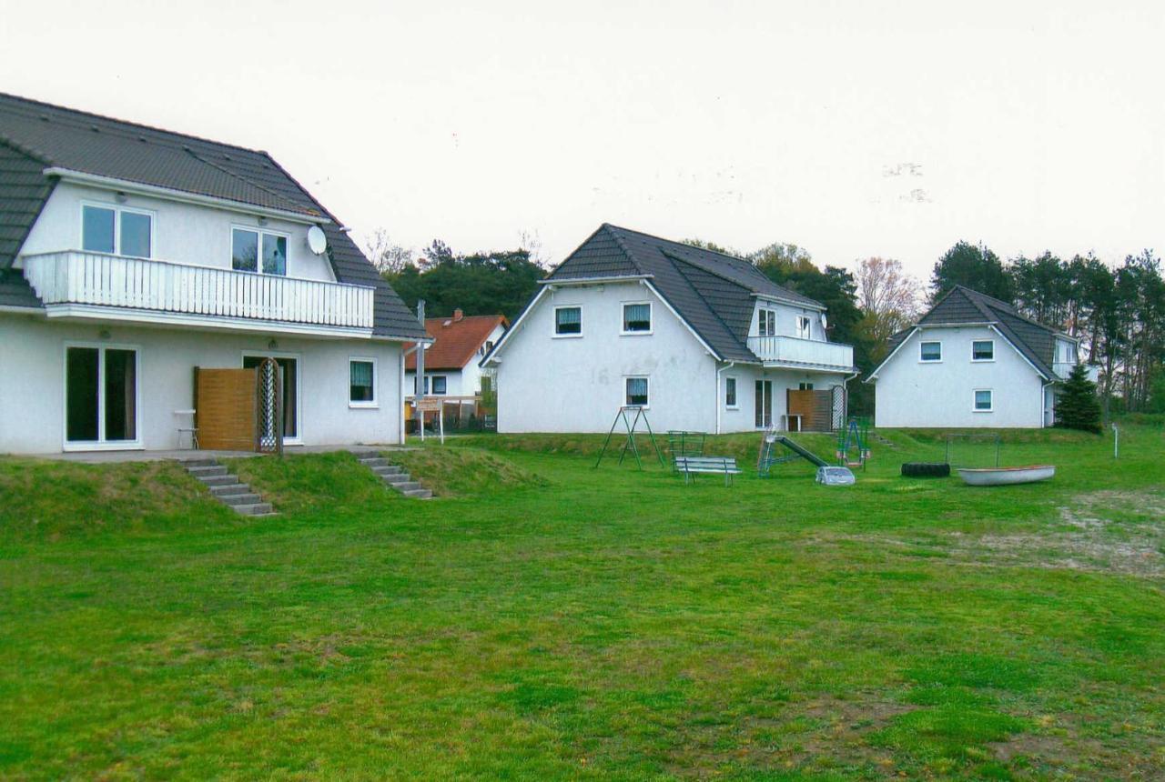 Ferienwohnungen Familie Piel Lutow 外观 照片